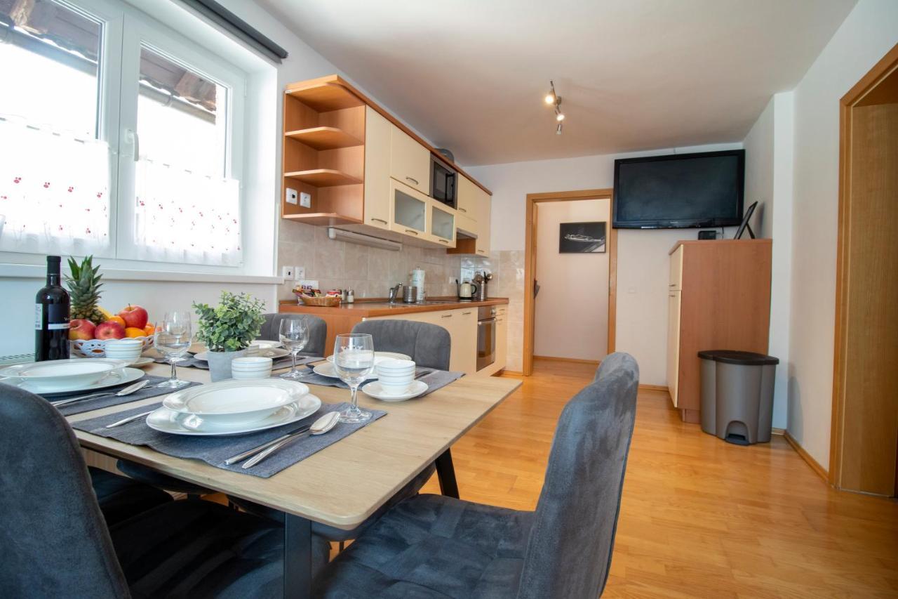 Apartments Pod Bregom Kranjska Gora Esterno foto